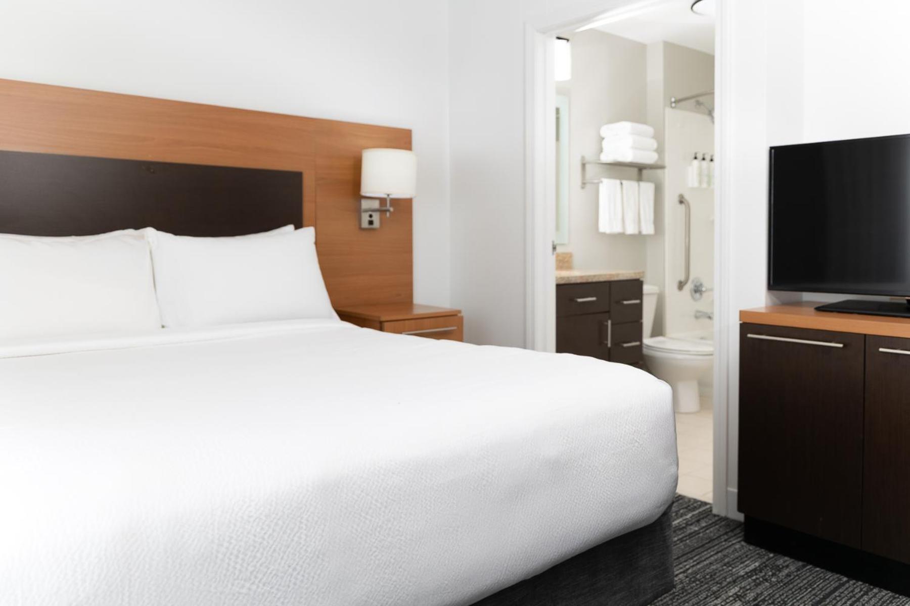 Towneplace Suites By Marriott Erie Kearsarge Exterior foto